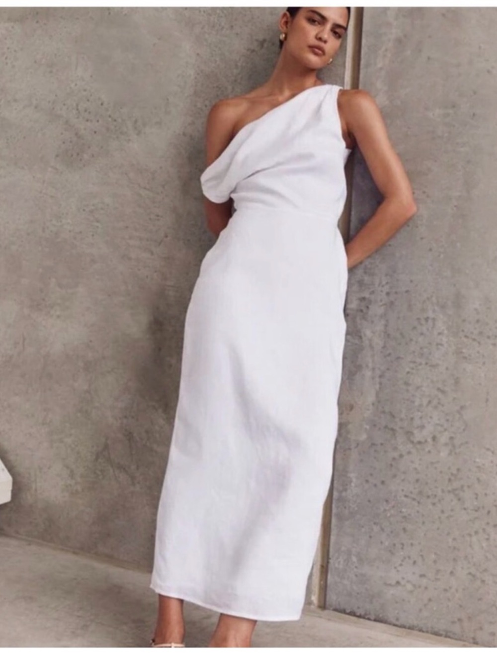 DISSH One-Shoulder White Midi Dress